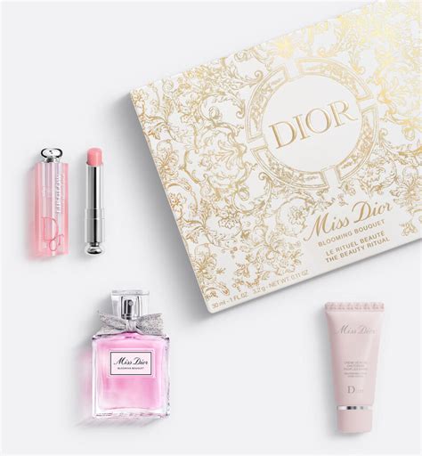 dior beauty calendar 2021|le 30 montaigne dior.